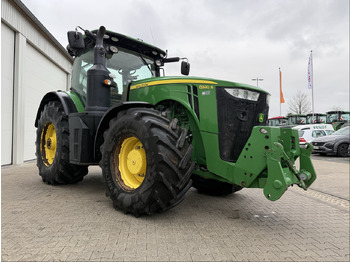 Traktor JOHN DEERE 8320R