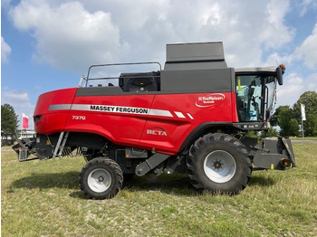 Obilný kombajn MASSEY FERGUSON