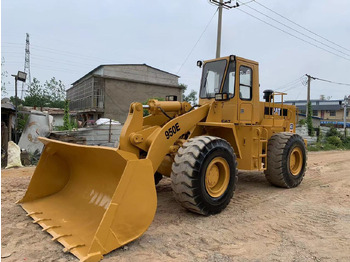 Kolesový nakladač CATERPILLAR 950E