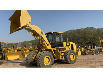Kolesový nakladač CATERPILLAR 966G