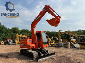 Pásové rýpadlo DOOSAN DH80