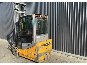 Leasing  Jungheinrich EFG220 Jungheinrich EFG220: obrázok 3