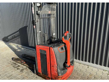 Stohovač LINDE L16