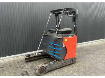 Skladový zakladač LINDE R16