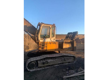 Pásové rýpadlo LIEBHERR R 934