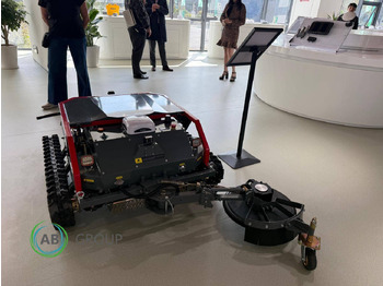 Záhradná kosačka Taurus80E robotic lawn mower: obrázok 2 Záhradná kosačka Taurus80E robotic lawn mower: obrázok 2