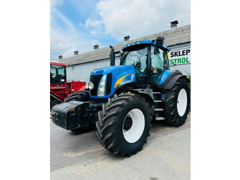 Traktor NEW HOLLAND T8000