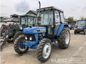 Traktor FORD