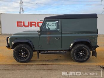 SUV 2012 Land Rover Defender 90: obrázok 2 SUV 2012 Land Rover Defender 90: obrázok 2