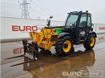 Teleskopický nakladač JCB