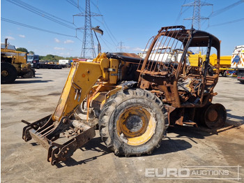 Teleskopický nakladač JCB