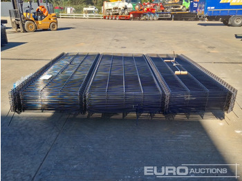 Stavebné zariadenia Unused Galvanised & Powder Coated Heavy Duty (5mm) Wire Mesh Fencing, 25 x H2.4m x W2.2m Panels, 26 x 60mm x 60mm x3m Posts, with Fittings (Black): obrázok 2