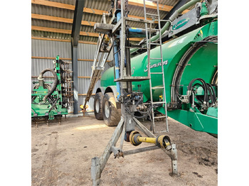 Technika pro aplikaci hnoja