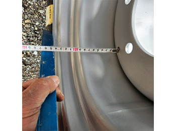 Kompletné koleso pre Stavebné stroje Giant 31X15,5-15: obrázok 5