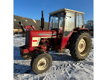Traktor INTERNATIONAL