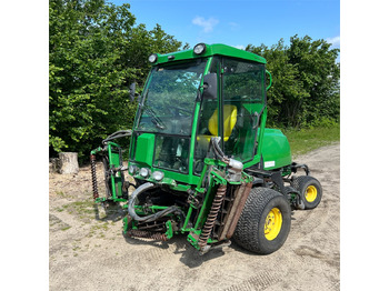 Záhradná kosačka JOHN DEERE 8700
