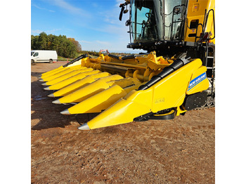 Kombajn NEW HOLLAND
