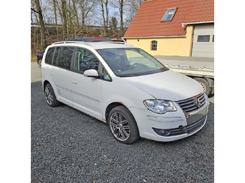 Automobil VOLKSWAGEN