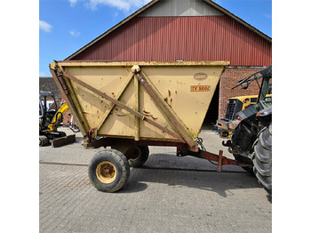 Poľnohospodársky sklápěcí príves VICON