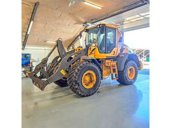Kolesový nakladač VOLVO L90H