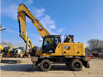 Kolesové rýpadlo CATERPILLAR MH3024