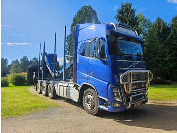 Nákladné vozidlo na prepravu dreva VOLVO FH16 750