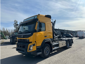 Hákový nosič kontajnerov VOLVO FMX