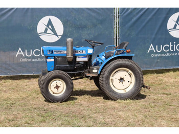 Traktor ISEKI