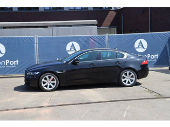 Sedan JAGUAR