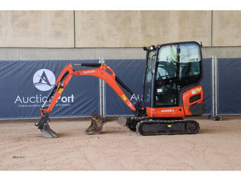 Mini rýpadlo KUBOTA KX019-4