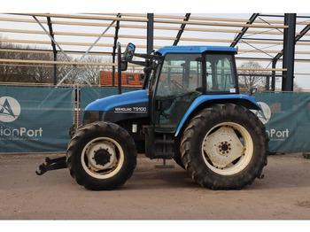 Traktor NEW HOLLAND TS100