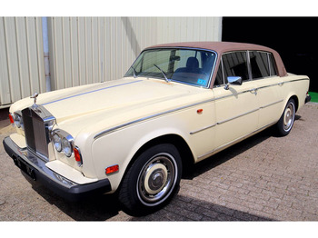 Sedan ROLLS-ROYCE