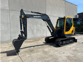 Pásové rýpadlo VOLVO EC55B