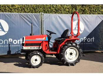 Traktor YANMAR