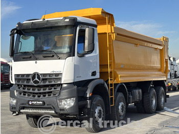 Sklápač MERCEDES-BENZ Arocs 4142
