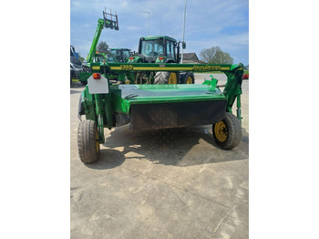 Kosačka JOHN DEERE