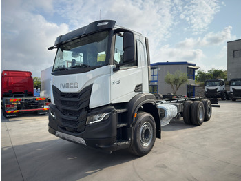 Podvozek s kabinou IVECO X-WAY