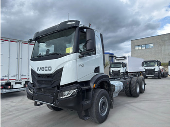 Podvozek s kabinou IVECO