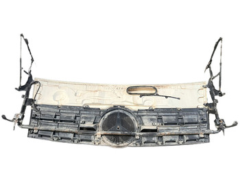 Kapota Mercedes-Benz: obrázok 2