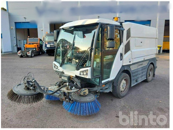 Zametacie vozidlo JOHNSTON