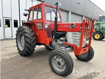 Traktor MASSEY FERGUSON 100 series