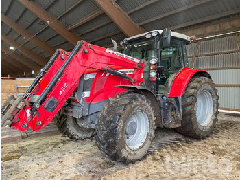 Traktor MASSEY FERGUSON