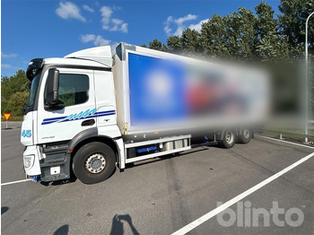 Skříňový nákladní auto MERCEDES-BENZ