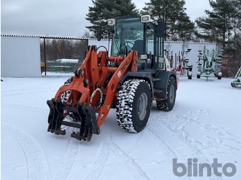Kolesový nakladač TEREX