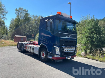 Hákový nosič kontajnerov VOLVO FH