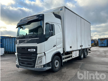 Skříňový nákladní auto VOLVO FH