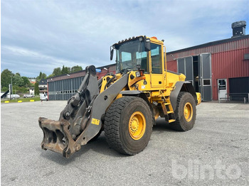 Kolesový nakladač VOLVO L90