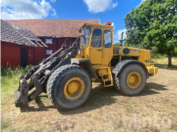 Kolesový nakladač VOLVO L90
