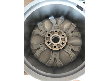 Nový Disk pre Automobil Mitsubishi Pajero L200 20 Zoll original Rims KBA50710: obrázok 5 Nový Disk pre Automobil Mitsubishi Pajero L200 20 Zoll original Rims KBA50710: obrázok 5