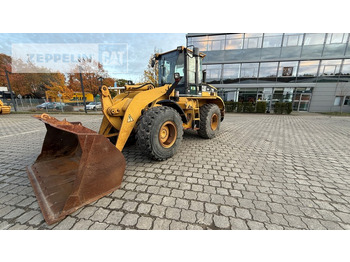 Kolesový nakladač CATERPILLAR 928G